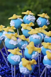 Вироби - їстівний літак - з чого можна зробити своїми руками Топ-5 їстівний