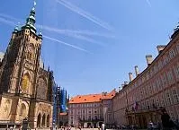 Празький Град та ювелірний завод Лапіс празький