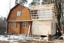 Прибудова до дерев’яного будинку дерев