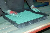 Протиковзкі накладки на сходах самоклеючий гумовий поріжок, смуга, куточки, протиковзкі