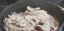 Бефстроганів з курячої печінки - покроковий рецепт з фото на рецепт