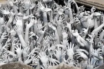 Білий храм у Чіанг Раї у Таїланді – Ват Ронг Кхун (Wat Rong Khun) таїланді