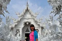 Білий храм у Чіанг Раї у Таїланді – Ват Ронг Кхун (Wat Rong Khun) храм