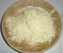 Баклажани з помідорами, картоплею та сиром. баклажани