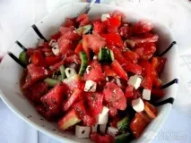 Рецепт Салат з кавуном та огірком, З помідорами та сиром Фета салат