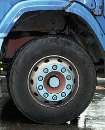 Саморобний ЗІЛ в американському стилі на шасі Volvo F7 volvo