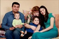 отглеждане деца семейно