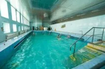 Санаторій Радон оснащений джерелом мінеральної води, де є радон оснащений