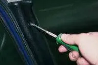 Използвайте отвертка арматурното