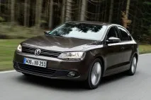 Порівняльний тест Volkswagen Jetta та Opel Astra Sedan volkswagen