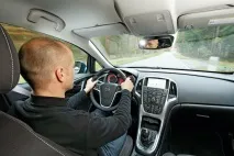 Порівняльний тест Volkswagen Jetta та Opel Astra Sedan volkswagen