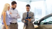 Послуга Datsun Finance в автомобільній компанії Акос послуга