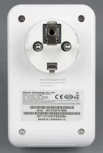 Розетка Edimax SP-1101W, що керується через інтернет. edimax