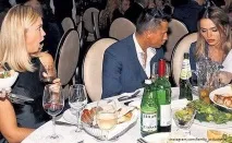 Хоча Павла Прилучного та Агату Муценцієце визнали «Парою року», і у них не обходиться без скандалів з агату