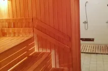 Заміський оздоровчий центр «Космос» заміський
