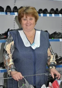 Я все життя працюю у райпо! взуття