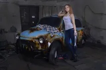 Жужика встановили у ТЦ бачу