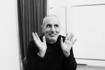Алессандро Дель Аква Я люблю своюроботу і ненавиджу світські вечірки, Buro 24 алессандро