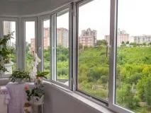 Алюмінієве скління балконів (32 фото) установка профілю розсувних вікон балконів