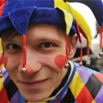 День сміху для дорослих відзначаємо на роботі відзначаємо