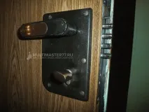 Як легко відремонтувати металеві двері SuperLock та поміняти на них личинку замку металеві