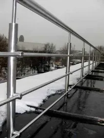 мосту