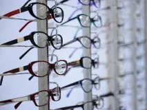 Vânzările de ochelari, lentile și rame au crescut în 2016 – revista Vademecum