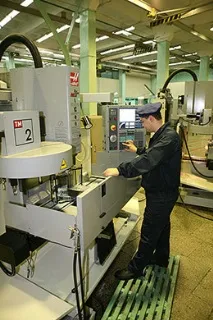 Професія Молодіжний кадровий центр професія