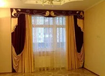 Різні штори на одному вікні фото ідеї різних тканин штори