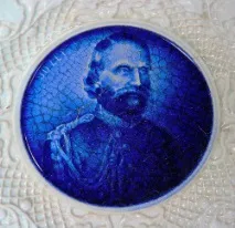 Розпис фасадів за допомогою кераміки, Vesta vesta