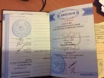 Що приховують сироти з інтернату у Смоленській області сироти