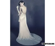 Весільні сукні 2012 від Lusan Mandongus та Divina Sposa сукні
