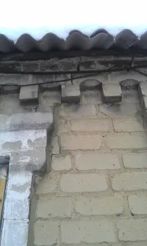 Тріщини в стінах, цоколі та вимощення будинку, BuilderClub тріщини