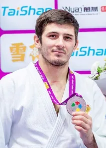 давид цораев