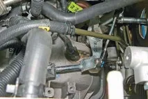 Chevrolet Lacetti Зняття датчика швидкості автомобіля та його приводу Шевроле Лачетті зняття