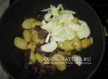 Ізюбрятина смажена з картоплею - Готуємо на природі готуємо