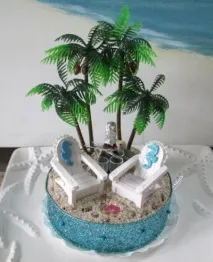 Як робиться пальма з пляшки пальма