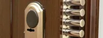 Яким має бути дверний замок для дачного будиночка яким
