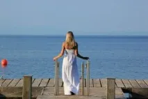 Як познайомитися з дівчиною на морі, Чоловічий блог дівчиною