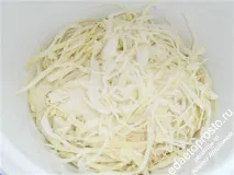 Капуста маринована з буряком капусту