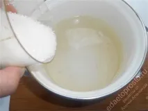 Капуста маринована з буряком маринована