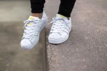 Кросівки Adidas Superstar - жіночі та чоловічі Originals та інші кросівки