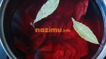 Гостра маринована капуста з буряком – рецепт заготівлі шматочками з фото рецепт