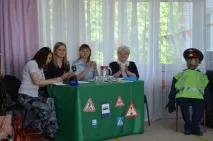 естествен естествен