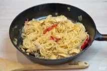 Фунчоза з куркою та овочами - покроковий рецепт з фото на фунчоза