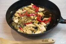 Фунчоза з куркою та овочами - покроковий рецепт з фото на фунчоза