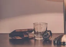 Приворот на кохання на річ, на волосся, на свічках, читати волосся