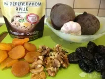Рецепт Салат Буряковий, з чорносливом, курагою та горіхами курагою