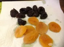 Рецепт Салат Буряковий, з чорносливом, курагою та горіхами курагою