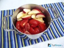 Рецепт Помідорно-яблучний кетчуп продукти